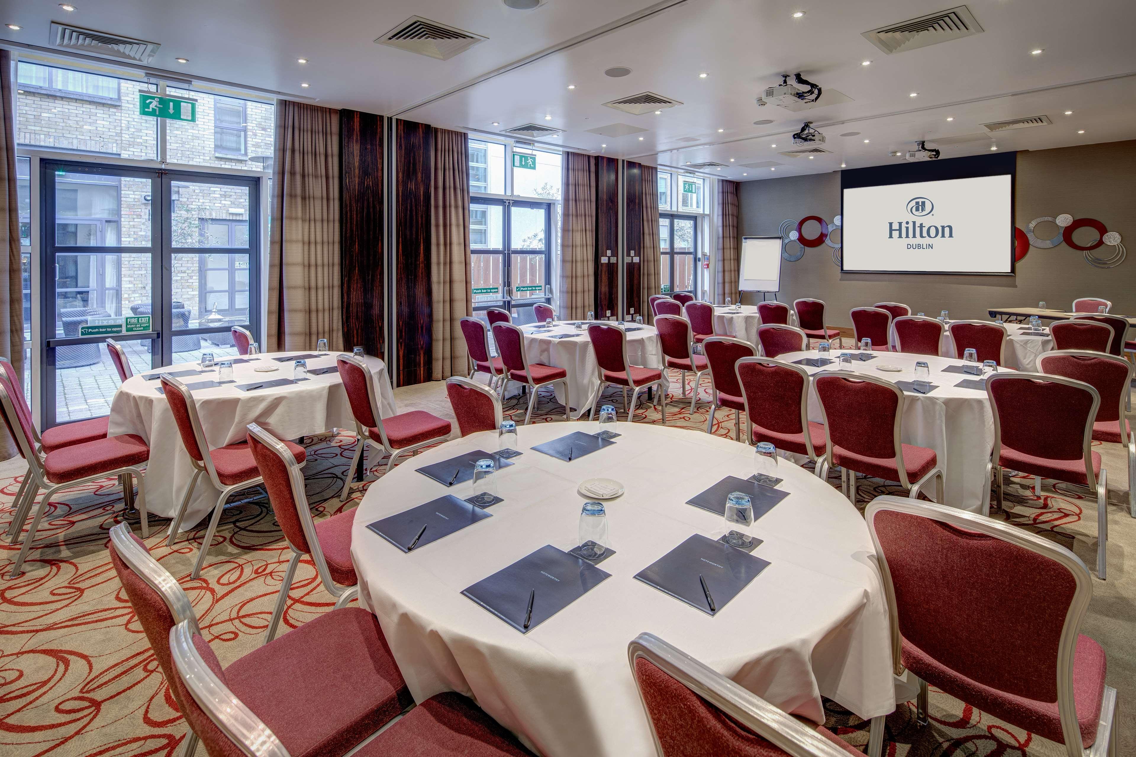 Hilton Dublin Hotel Exterior photo