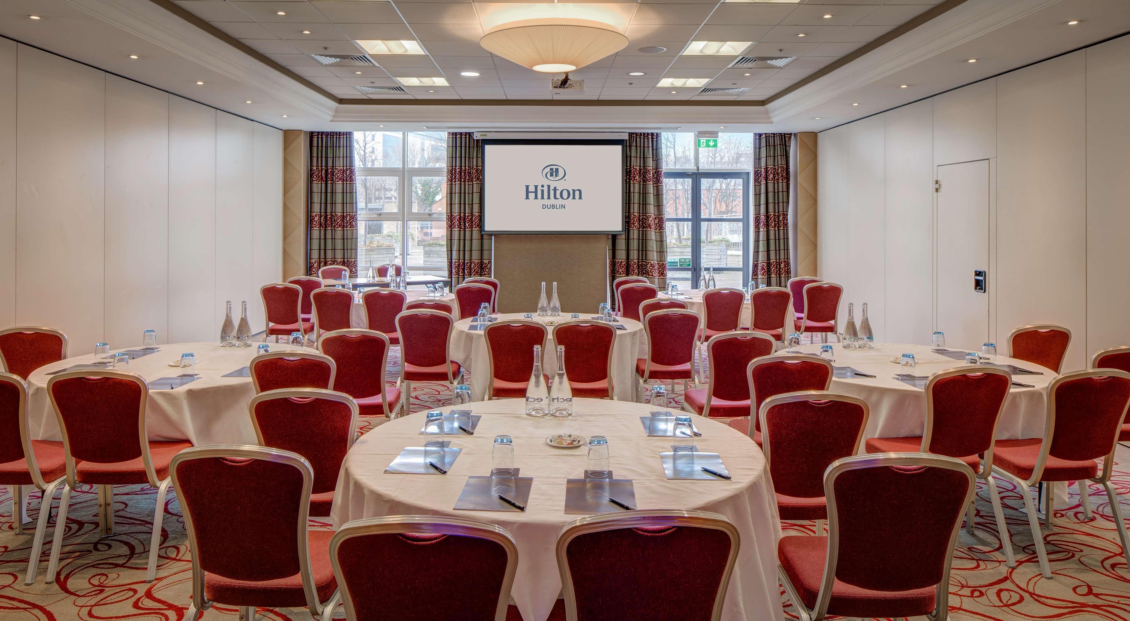Hilton Dublin Hotel Exterior photo