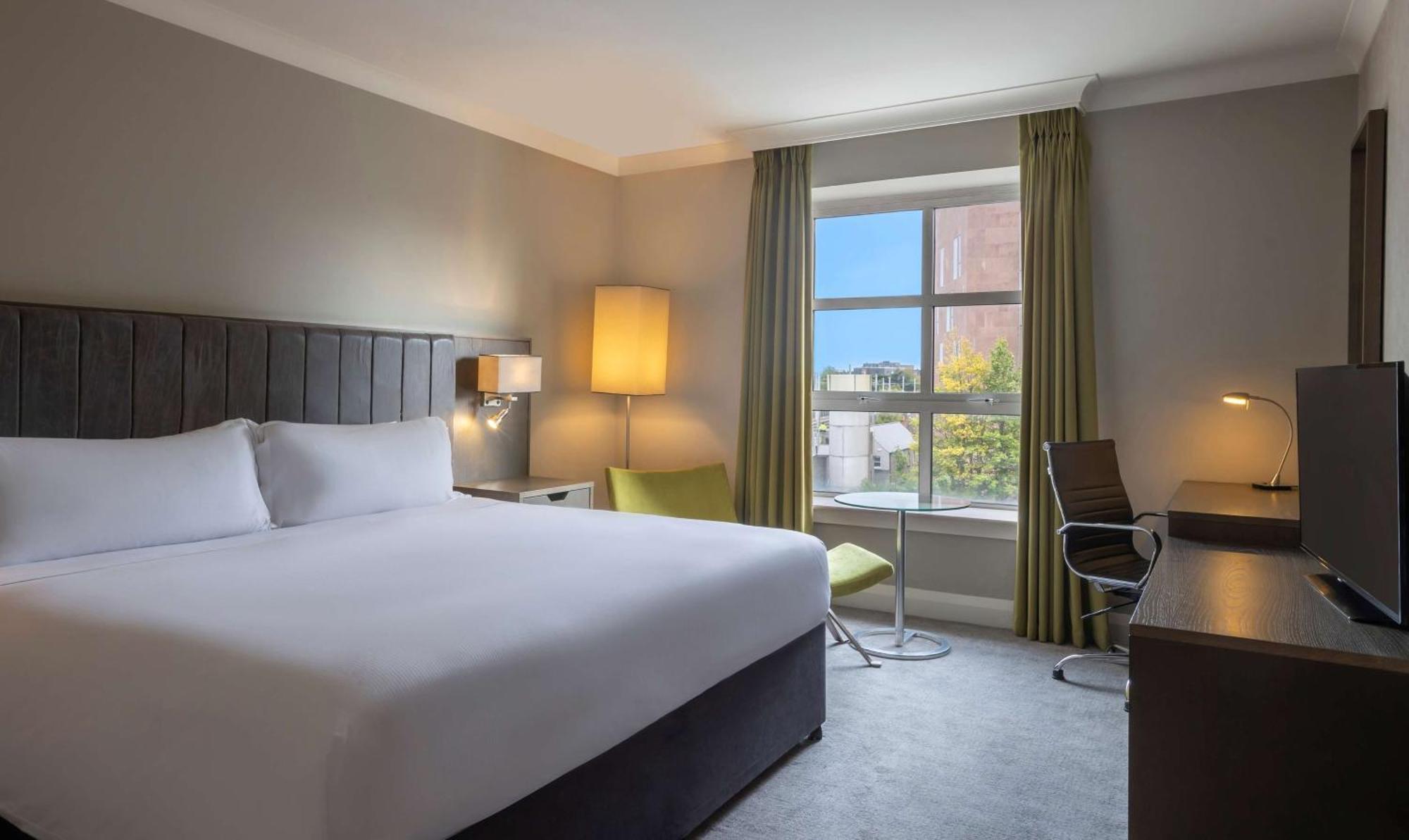 Hilton Dublin Hotel Exterior photo