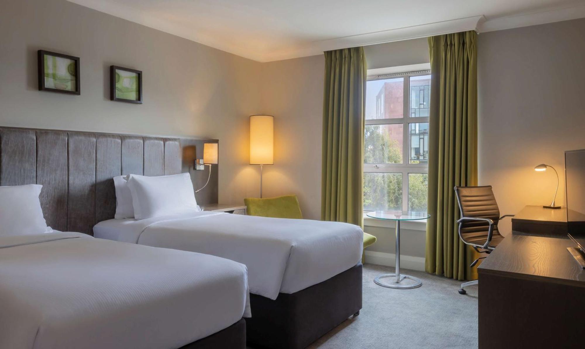 Hilton Dublin Hotel Exterior photo
